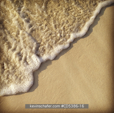 MEXICO, SCENIC: BEACH AND SURF, CANCUN AREA, MEXICO  (Mobile Phone)
