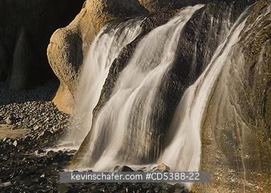 OREGON, SCENIC: Hug Point Falls, Hug Point State Park, near Cannon Beach, Oregon